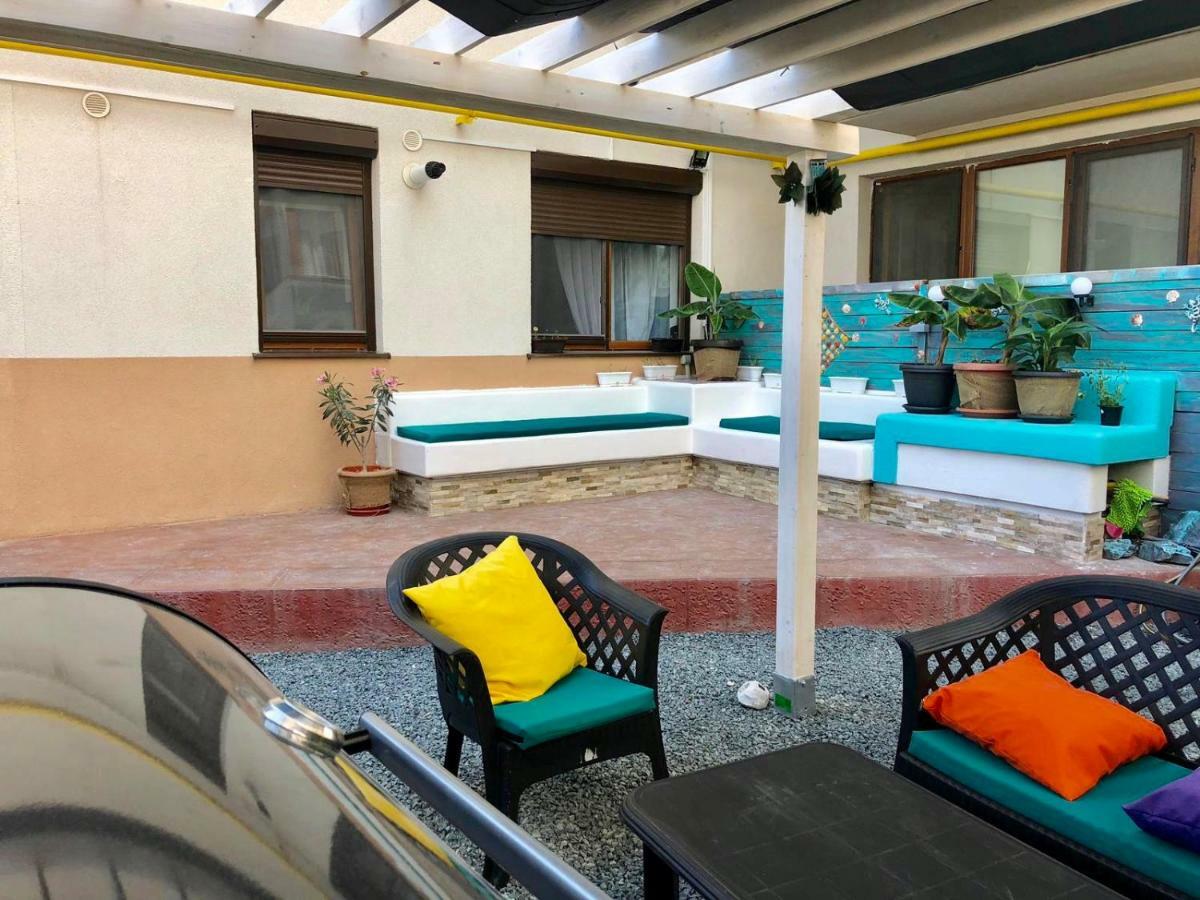 Arcadia Apartament Mamaia Nord นาโวดาริ ภายนอก รูปภาพ